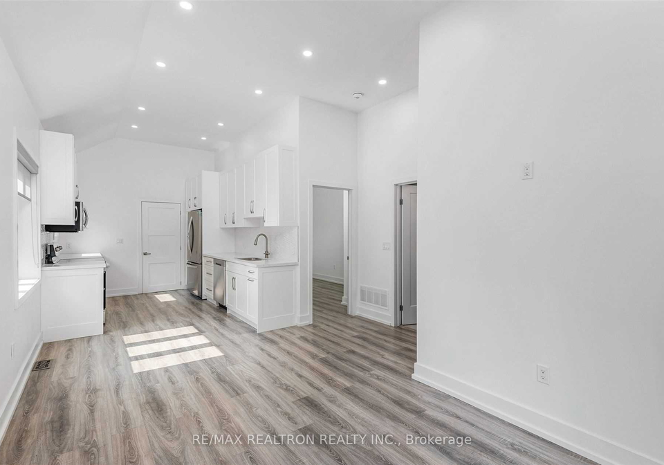 76-lawrence-avenue-w-toronto-ontario-c12850242