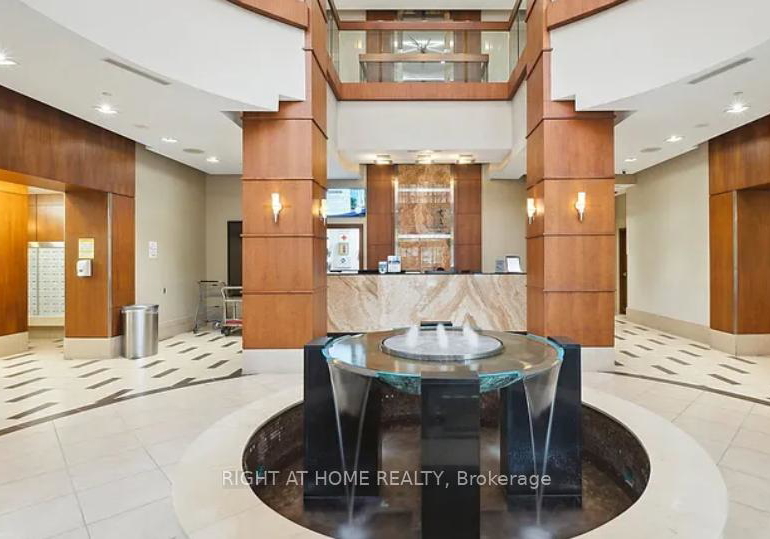 10-e-northtown-way-e-north-york-ontario-c12850278