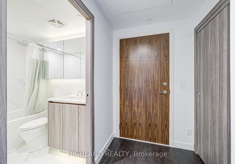 25-mcmahon-drive-north-york-ontario-c12850384