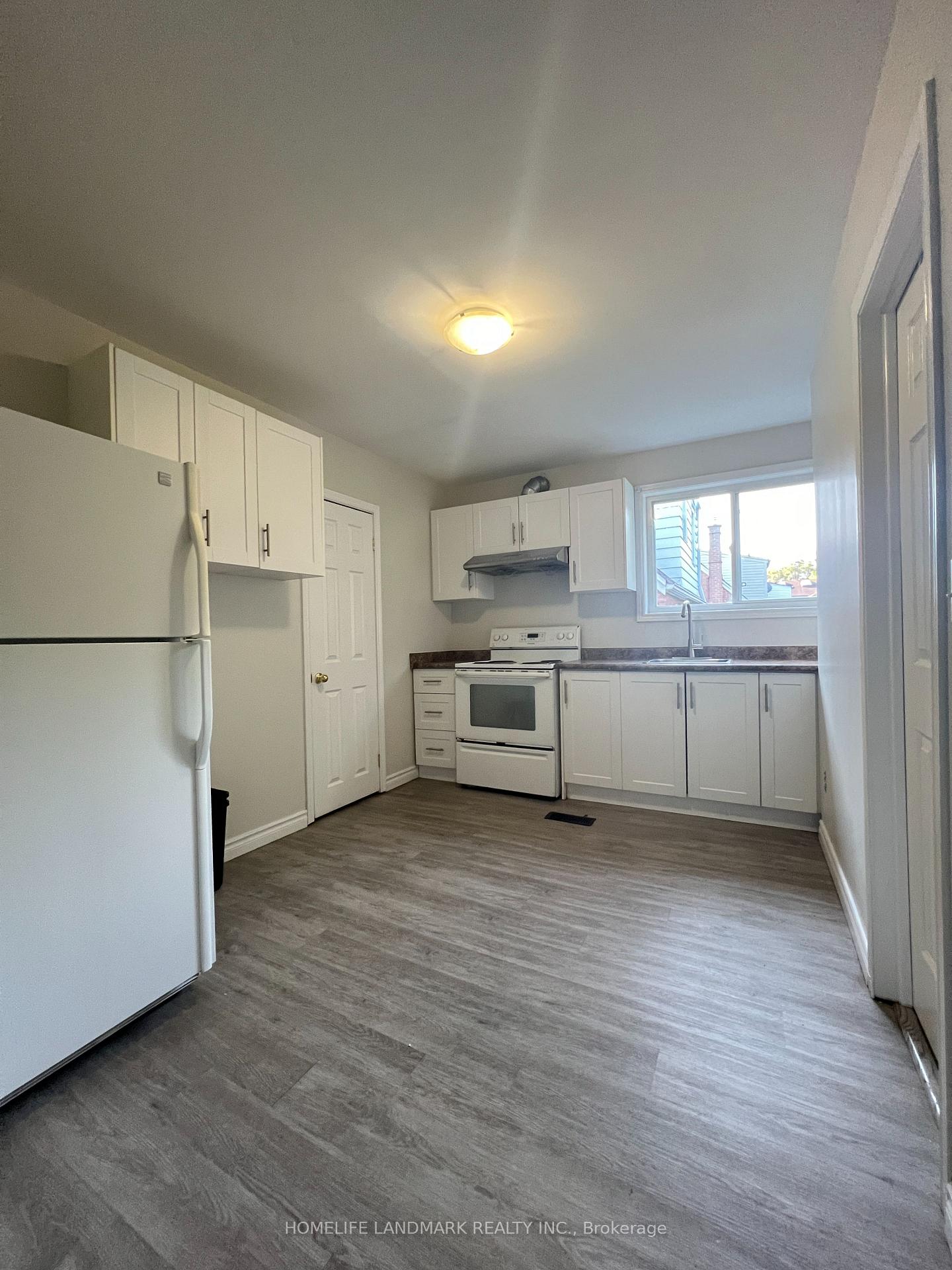 24-eldora-avenue-toronto-ontario-c12850780
