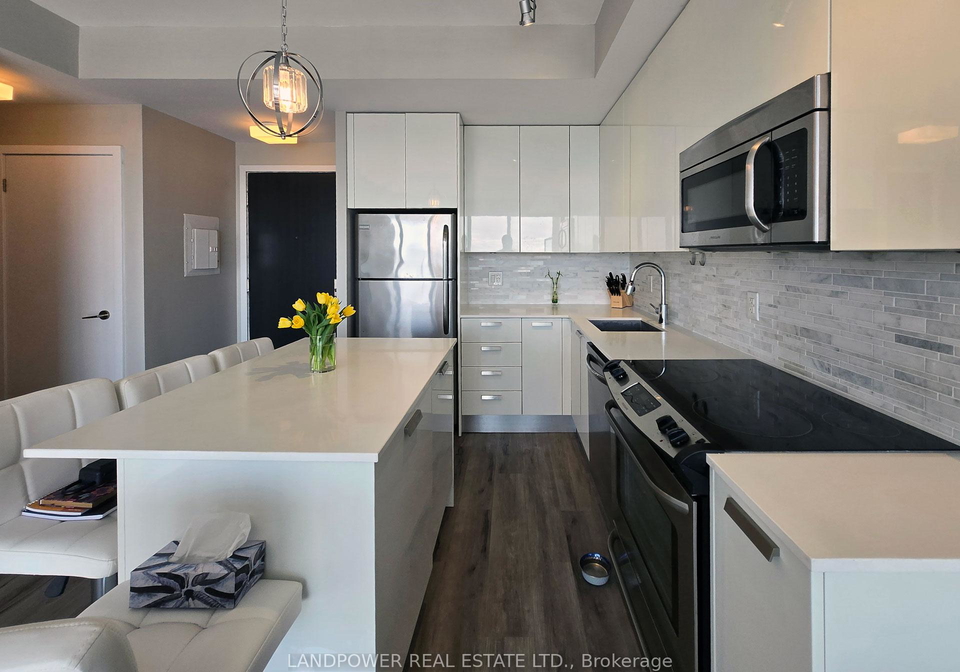 1815-yonge-street-toronto-ontario-c12850882