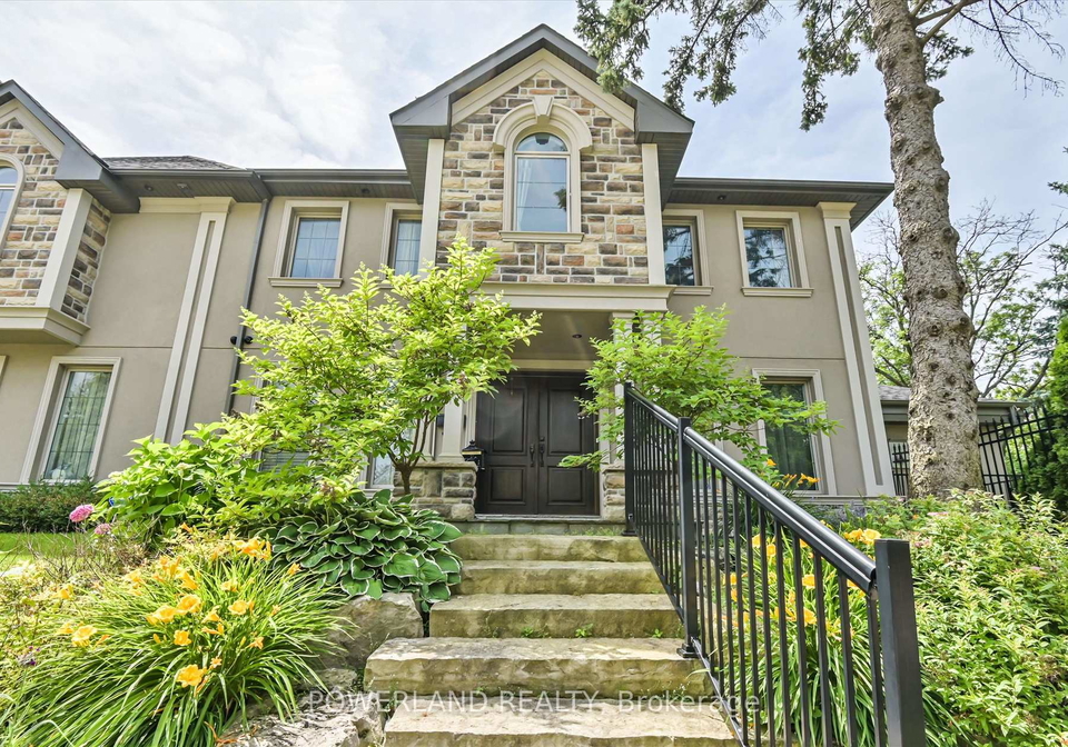 15-ames-gate-north-york-ontario-c12850936
