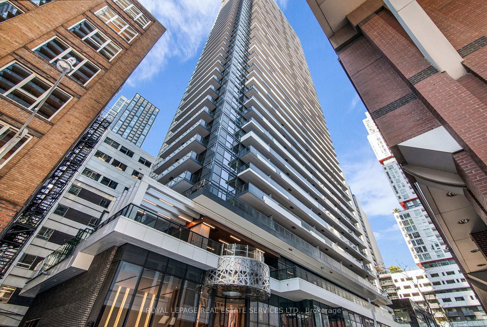 38-widmer-street-toronto-ontario-c12850978
