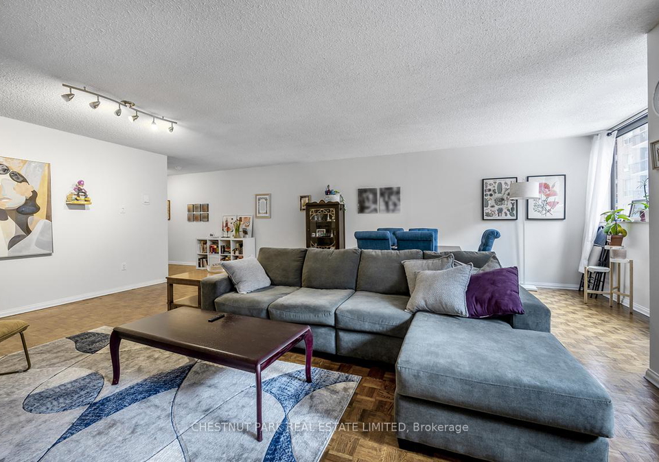 15-mcmurrich-street-toronto-ontario-c12851464