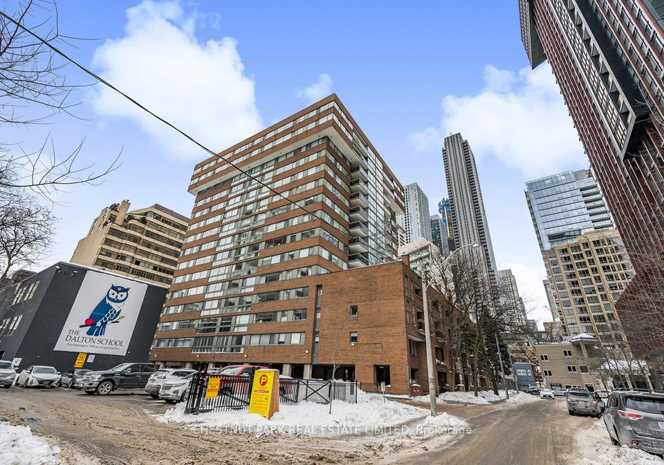 15-mcmurrich-street-toronto-ontario-c12851464