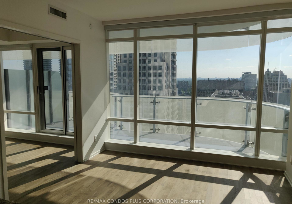 1-bloor-street-e-toronto-ontario-c12851584