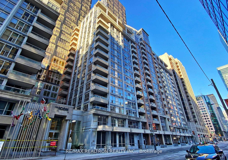 250-wellington-street-w-toronto-ontario-c12851634