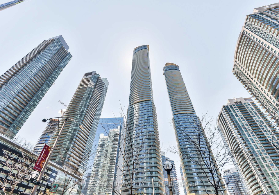 12-york-street-toronto-ontario-c12852072