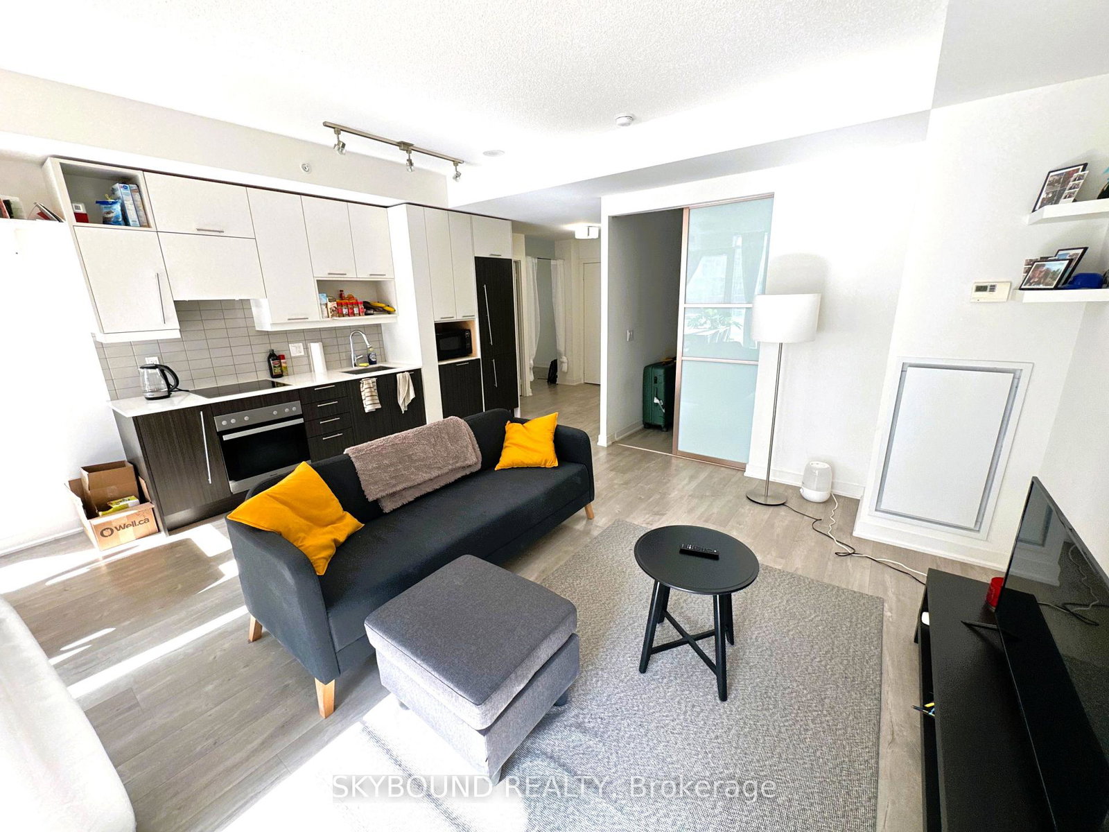 199-richmond-street-w-toronto-ontario-c12852120