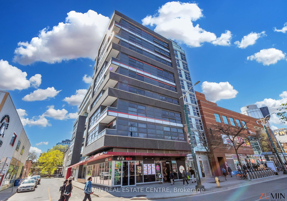 10-willison-square-toronto-ontario-c12852286