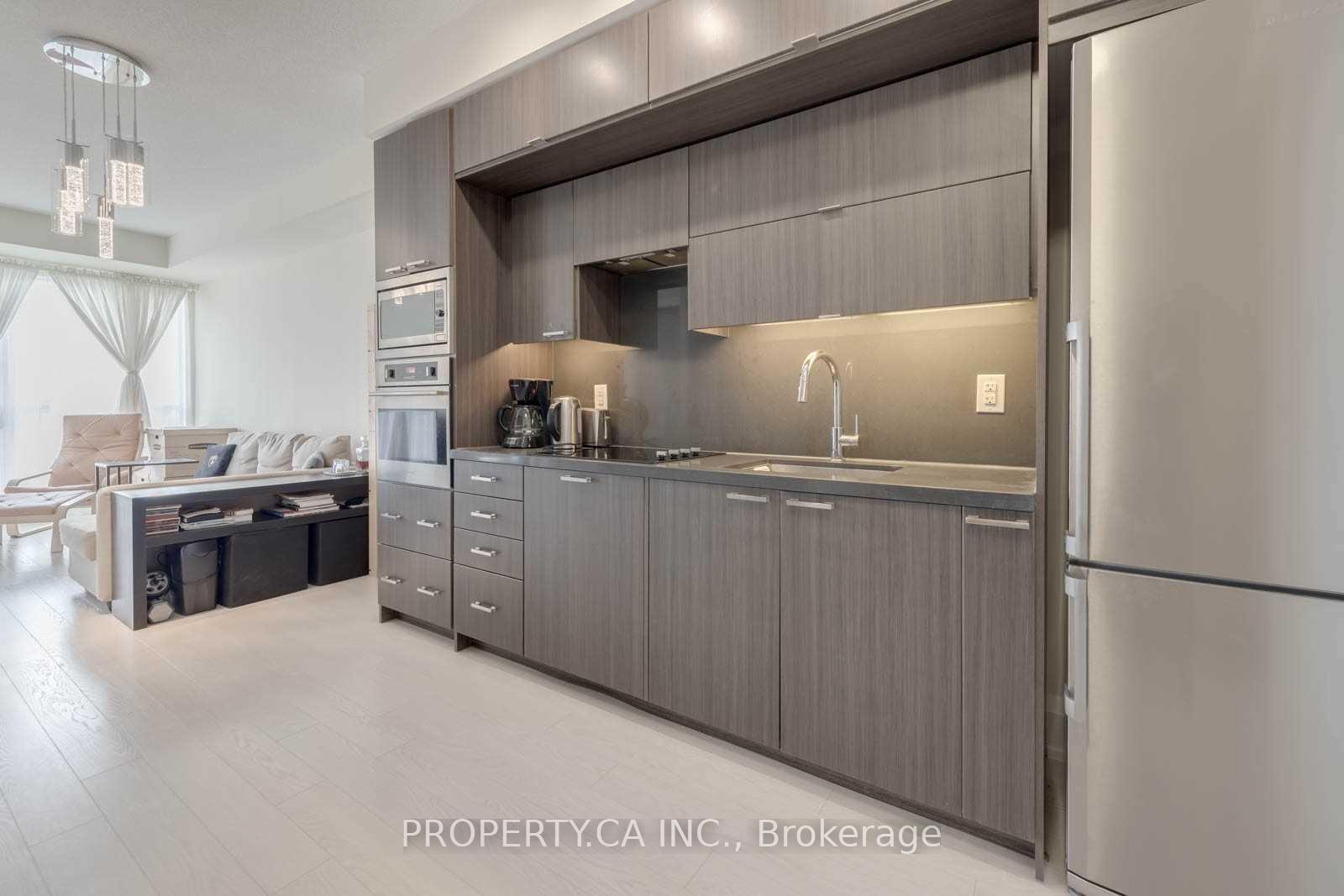 120-harrison-garden-boulevard-north-york-ontario-c12852464