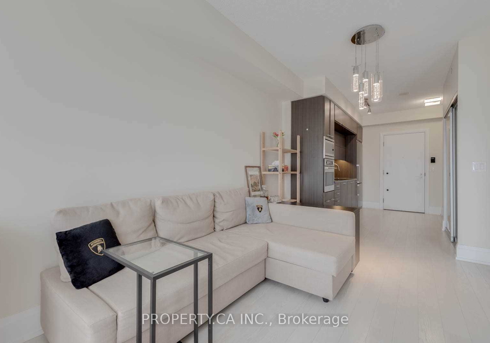 120-harrison-garden-boulevard-north-york-ontario-c12852464