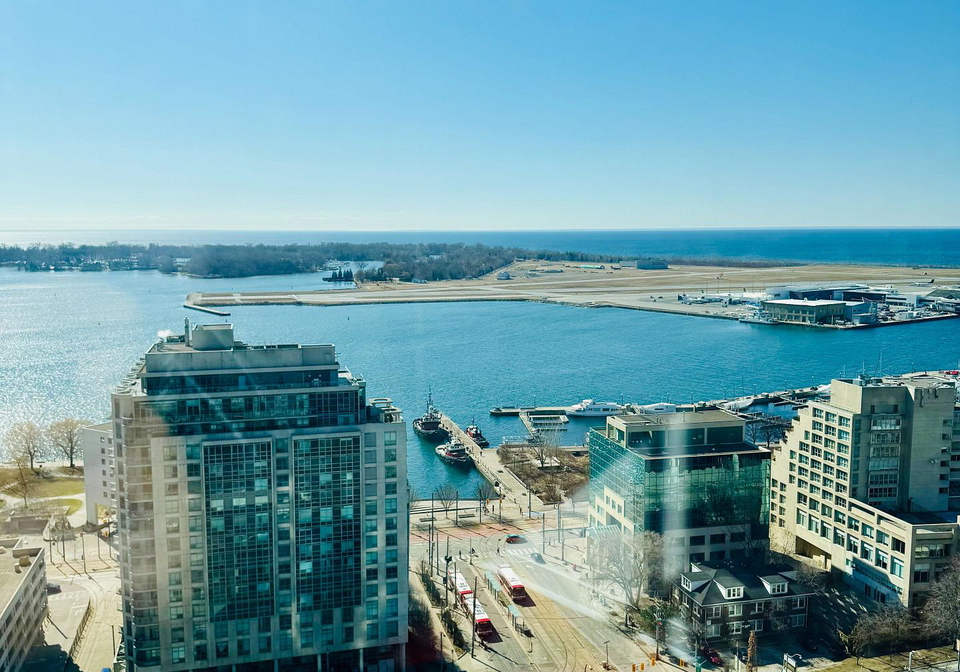 35-mariner-terrace-toronto-ontario-c12852466