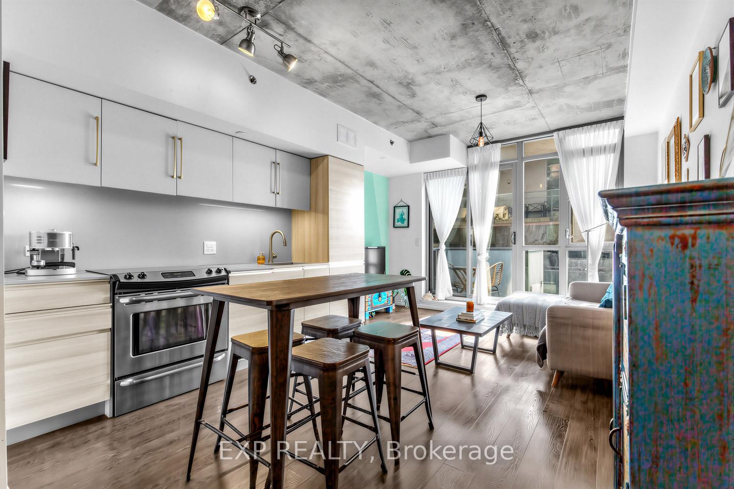 8-gladstone-avenue-toronto-ontario-c12852476
