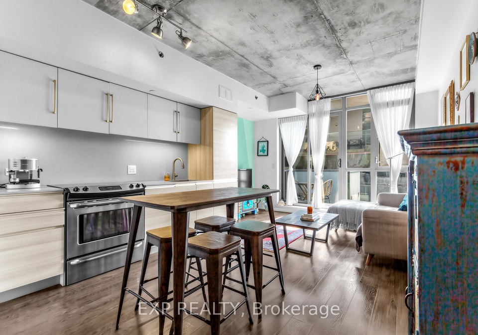 8-gladstone-avenue-toronto-ontario-c12852476