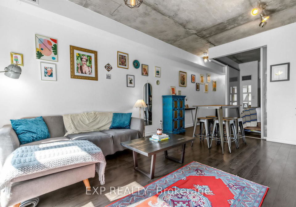 8-gladstone-avenue-toronto-ontario-c12852476