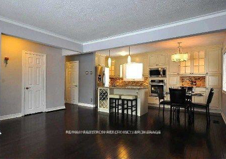 344-moore-park-avenue-toronto-ontario-c12852586
