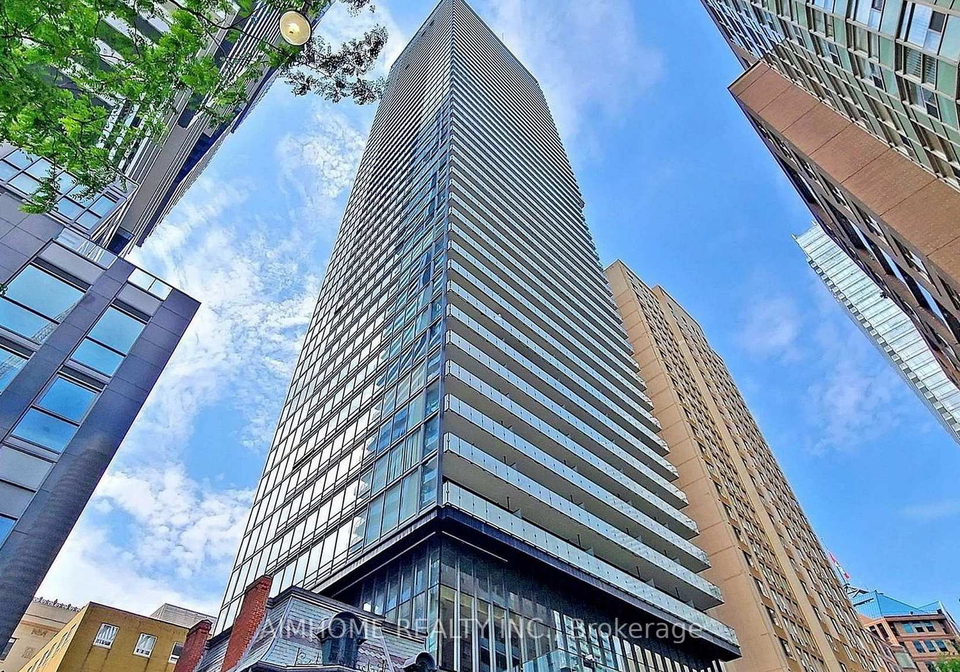 15-grenville-street-toronto-ontario-c12852628
