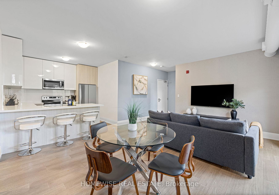 1673-bathurst-street-toronto-ontario-c12852896
