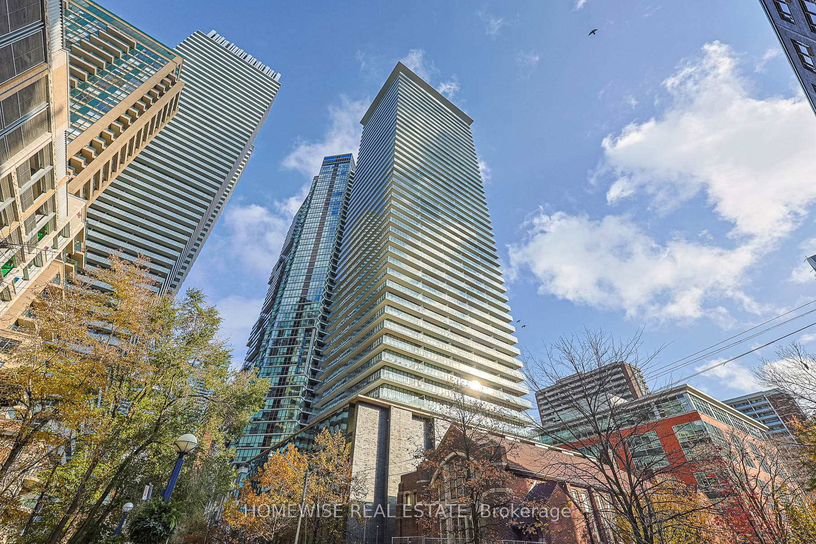 33-charles-street-e-toronto-ontario-c12852970