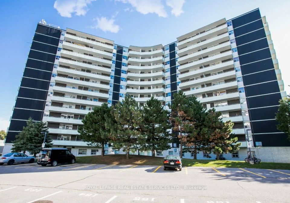 26-carluke-crescent-north-york-ontario-c12852992