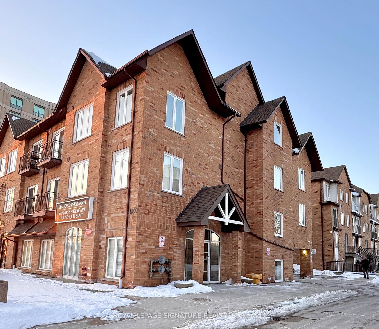 1000-sheppard-avenue-w-toronto-ontario-c12853262