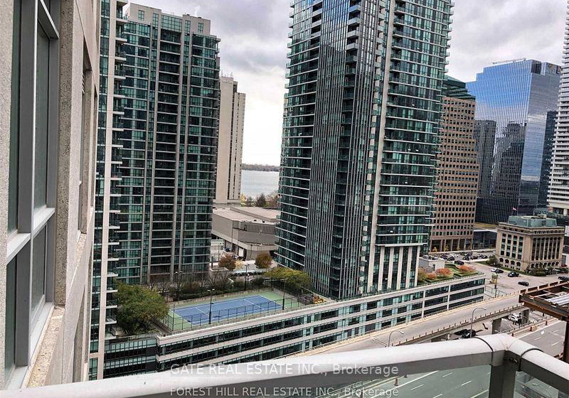 18-yonge-street-toronto-ontario-c12853586