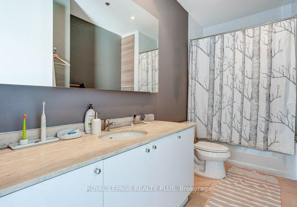 43-hanna-avenue-toronto-ontario-c12853682