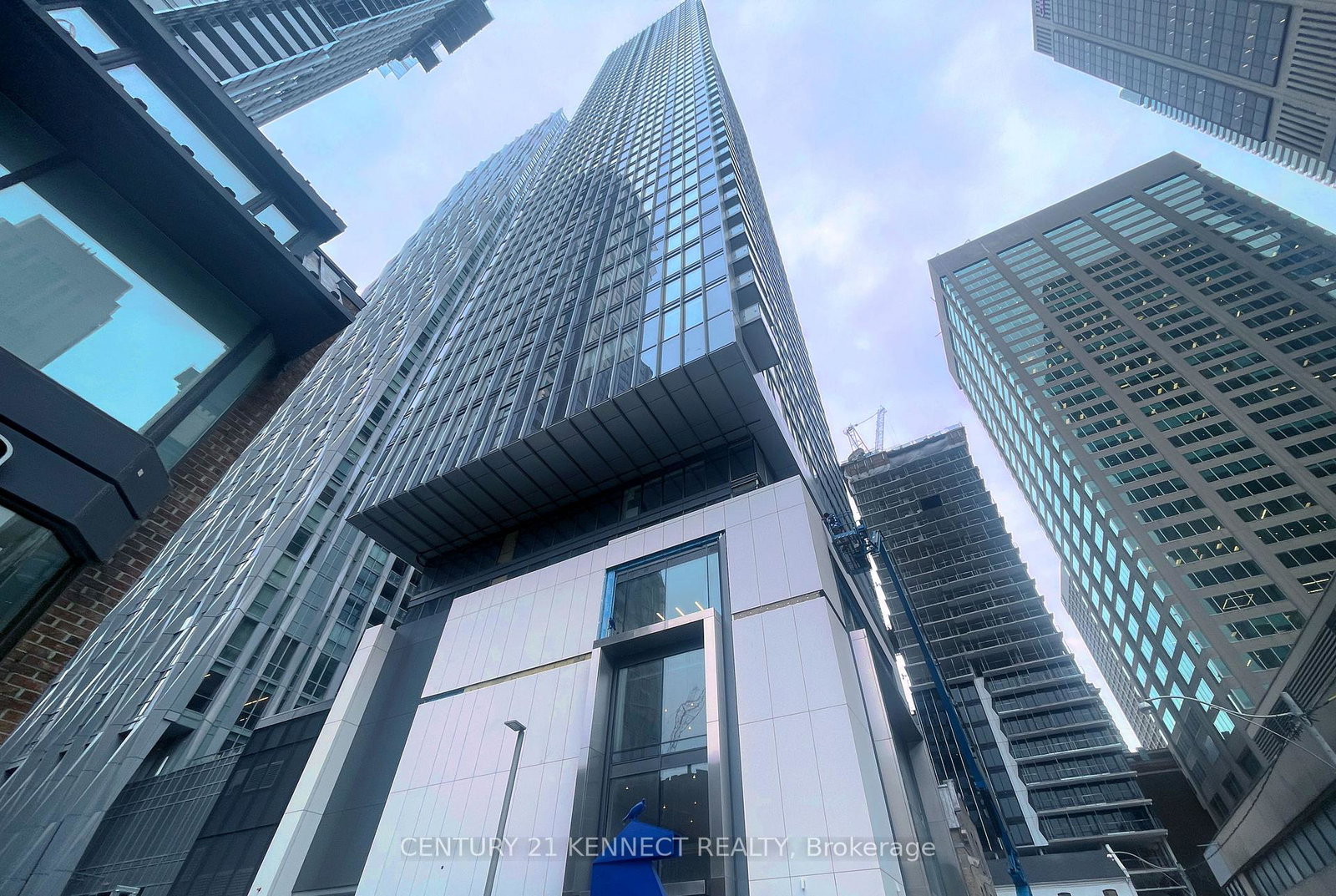 8-cumberland-street-toronto-ontario-c12853796