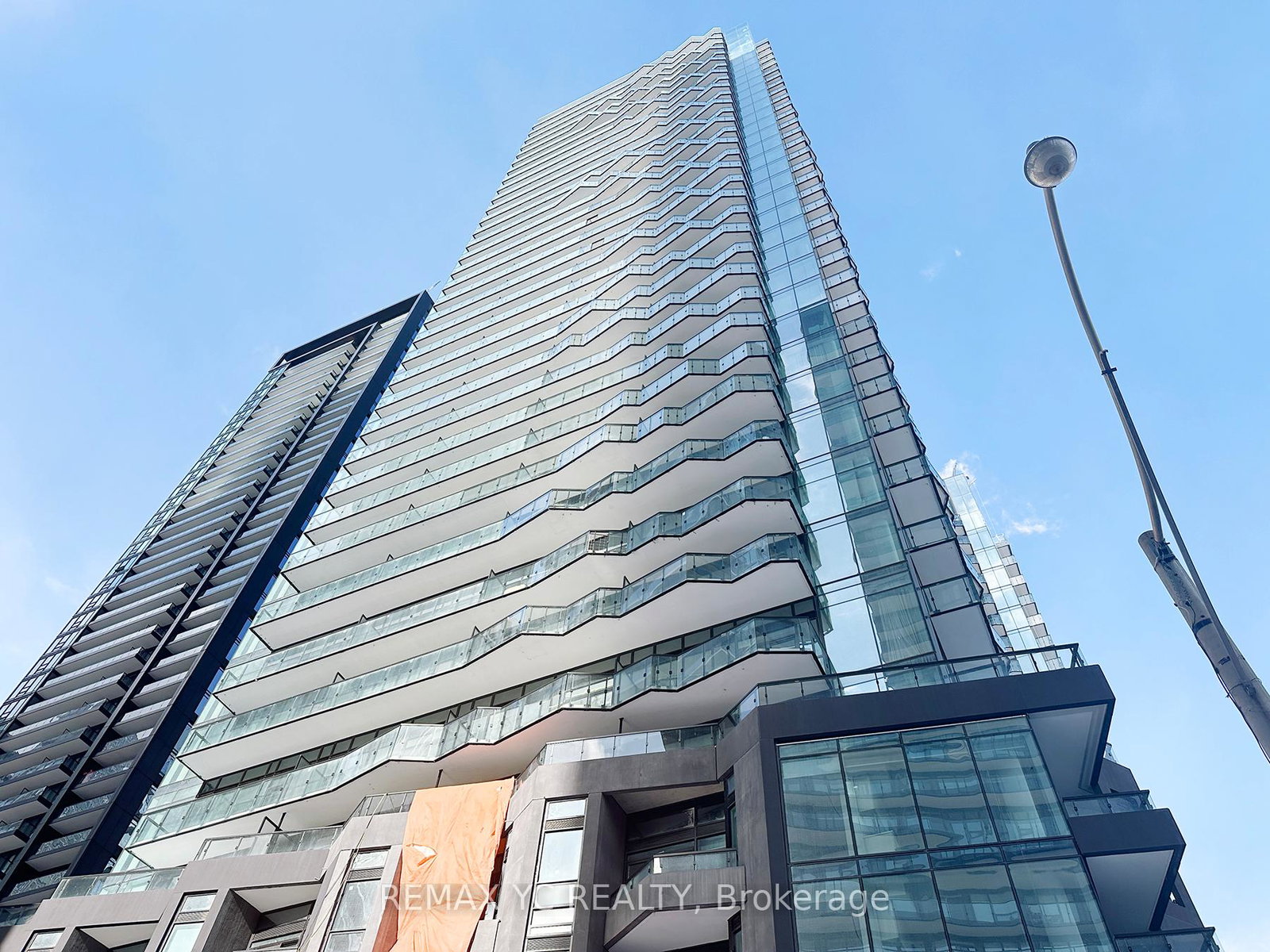 110-broadway-avenue-toronto-ontario-c12854370