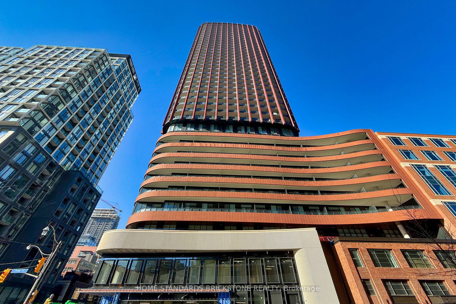 180-front-street-e-toronto-ontario-c12854848