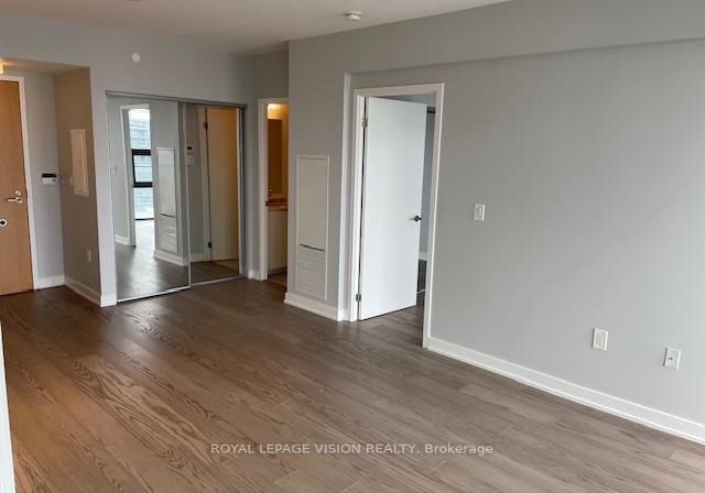 11-wellesley-street-w-toronto-ontario-c12855162