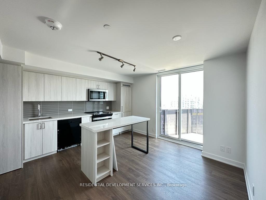 30-tretti-way-toronto-ontario-c12855342