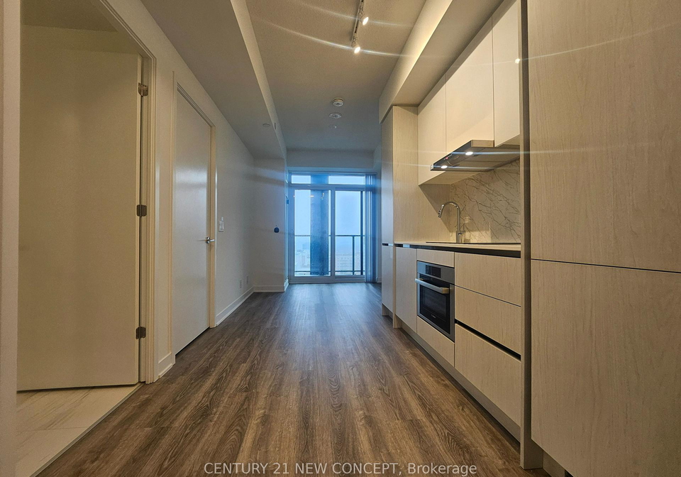 180-front-street-e-toronto-ontario-c12855570