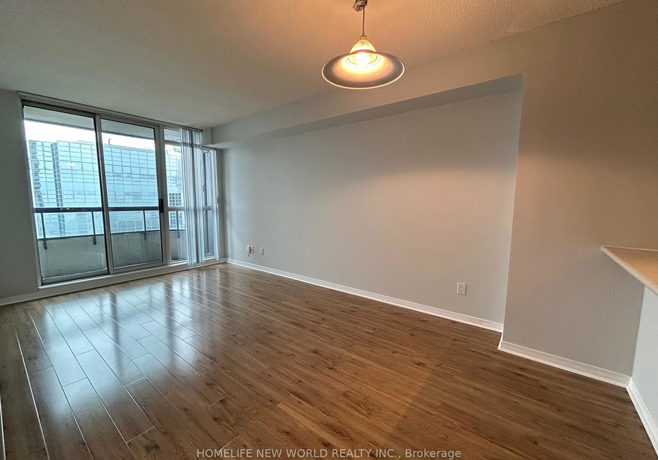 8-hillcrest-avenue-north-york-ontario-c12855580