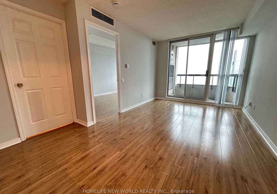 8-hillcrest-avenue-north-york-ontario-c12855580