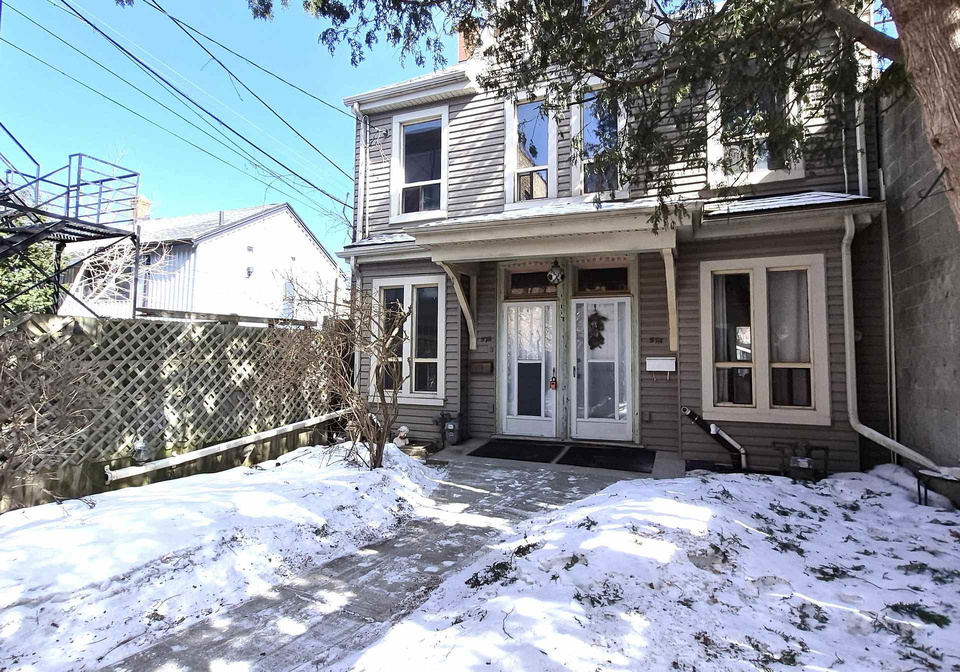 57b-clinton-street-toronto-ontario-c12855836