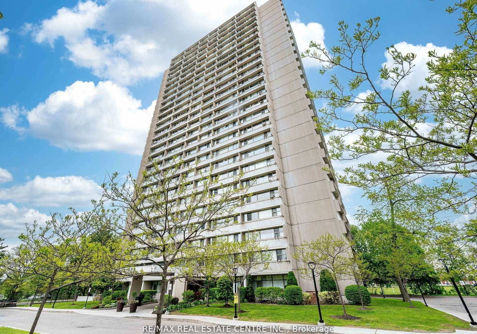 735-don-mills-road-east-york-ontario-c12855884