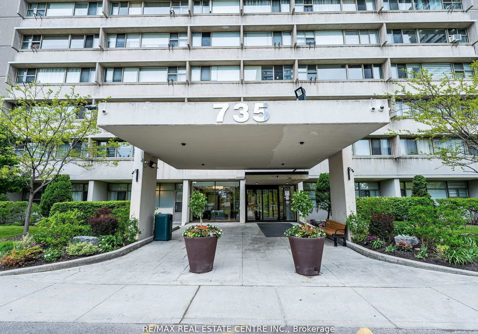 735-don-mills-road-east-york-ontario-c12855884