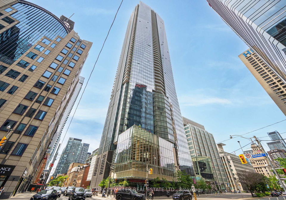 180-university-avenue-toronto-ontario-c12856050