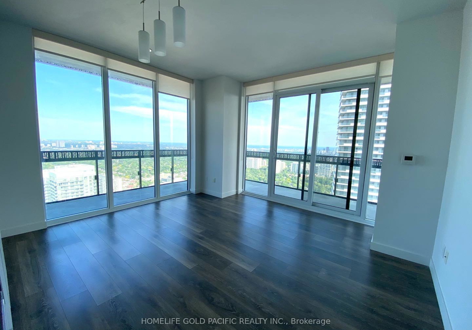 8-eglinton-avenue-e-toronto-ontario-c12856374