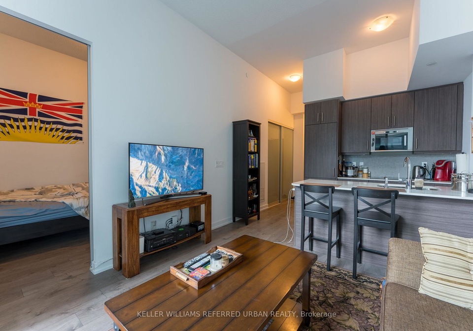 297-college-street-toronto-ontario-c12856496