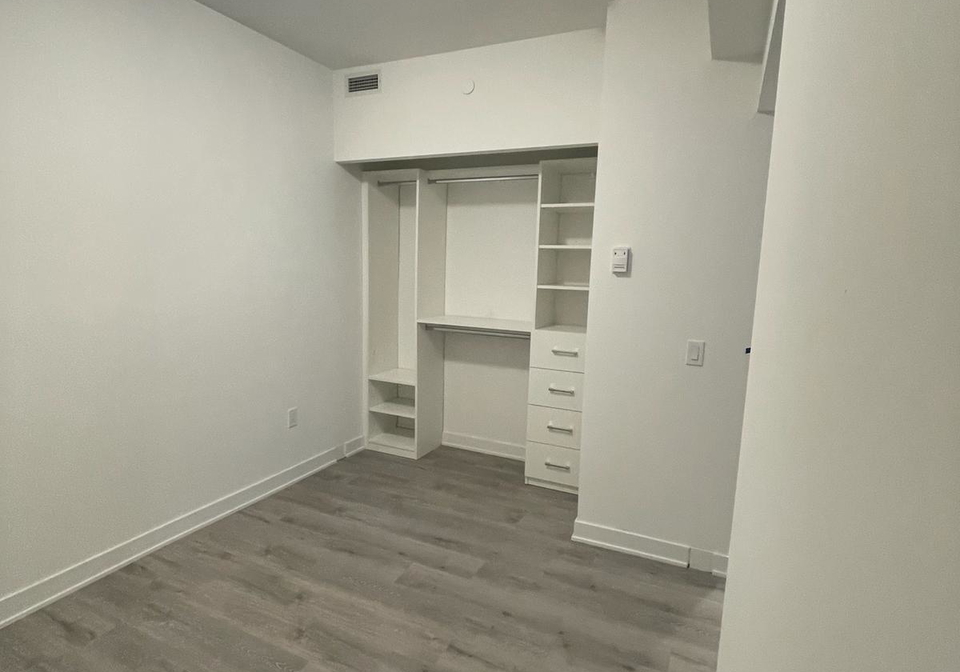 100-dalhousie-street-toronto-ontario-c12856500
