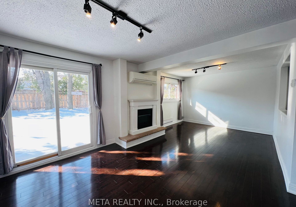 143-silas-hill-drive-north-york-ontario-c12857000