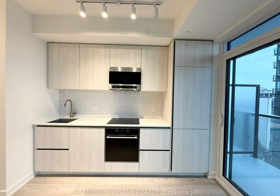 110-broadway-avenue-toronto-ontario-c12857086