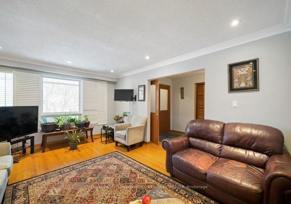 473-hounslow-avenue-toronto-ontario-c12857120