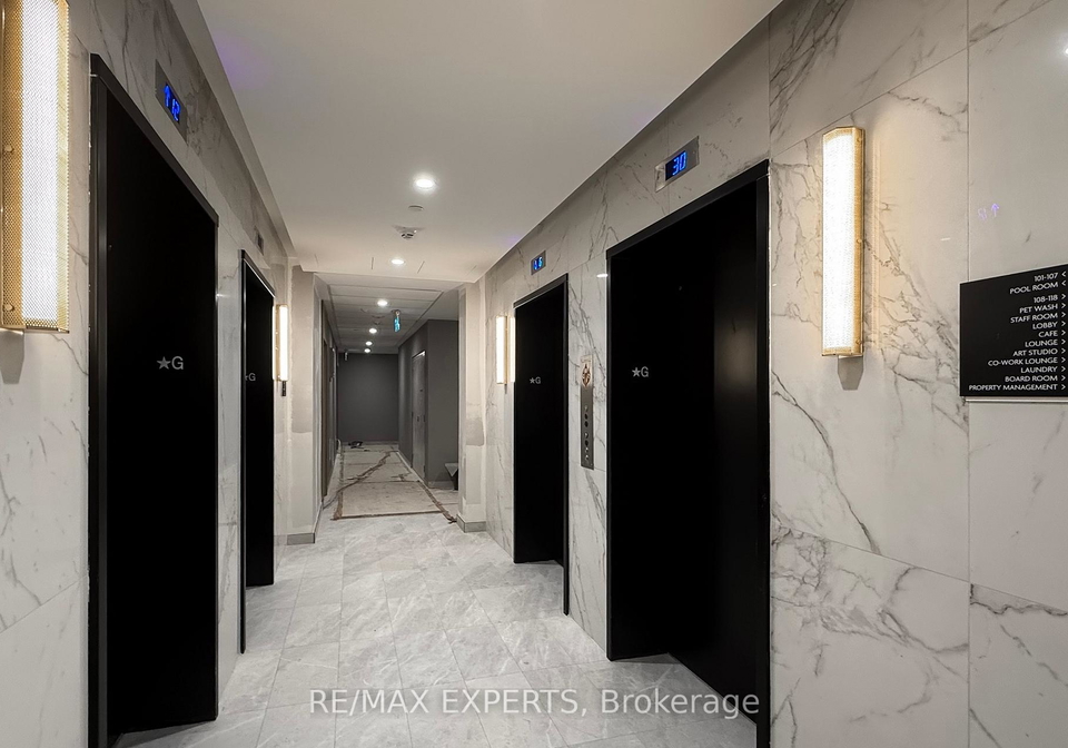 1-quarrington-lane-north-york-ontario-c12857258
