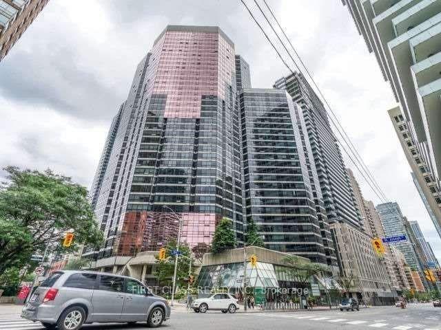 1001-bay-street-toronto-ontario-c12857370