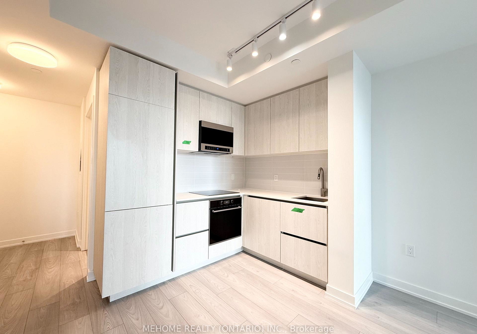 110-broadway-avenue-toronto-ontario-c12857386