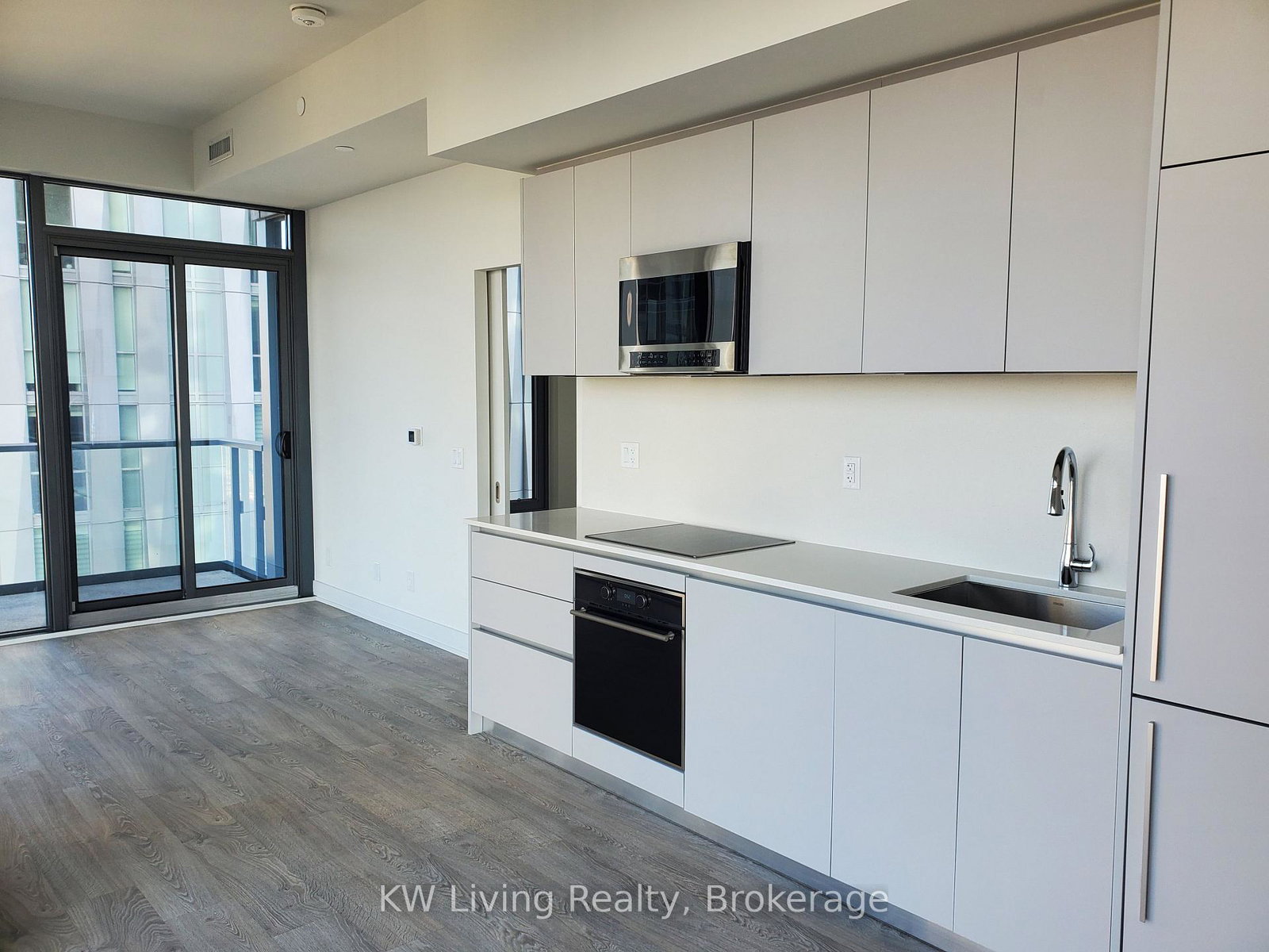 8-cumberland-street-toronto-ontario-c12857744